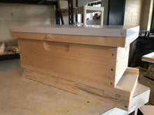 Load image into Gallery viewer, 5 Frame Medium 6 5/8 Nuc w/Frames Bee Hive (Un-Assembled) Langstroth
