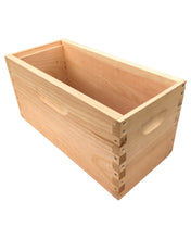 Load image into Gallery viewer, 9 5/8 Deep  5 Frame Nuc body for a Bee Hive Un-Assembled